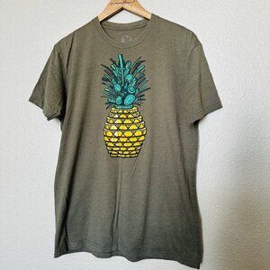 Project X Pineapple T-shirt Large Tan Men’s‎ Shirt Hawaii Casual Sports
